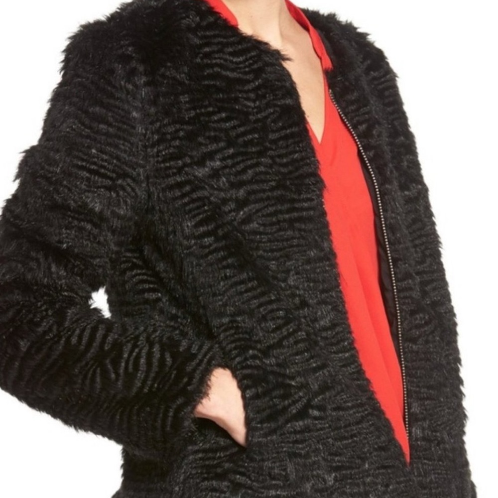 Cupcakes and Cashmere Ingrid Black Faux Fur Corp Jacket Size S